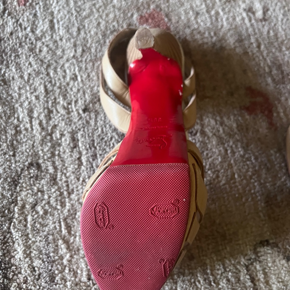 Christian louboutin shoes - Picture 6 of 8